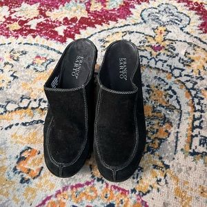 🎈🎈FANTASTIC WEDGE MULES